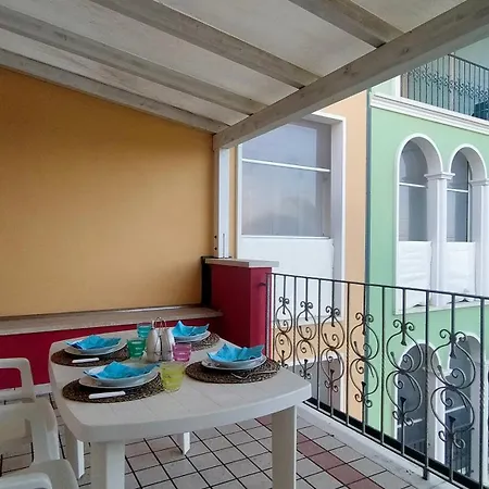 بيت للعطل Trilocale Direttamente Sul Mare - Cod 512 *